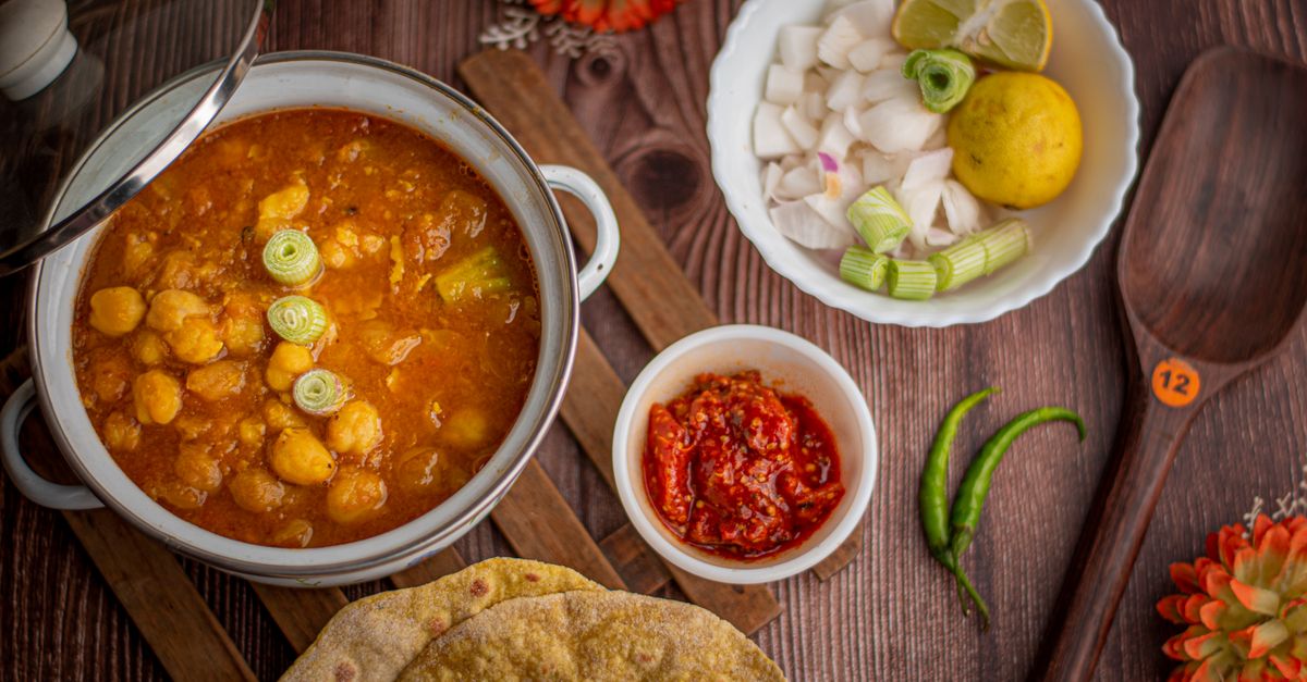Slow Cooker Chickpea Curry