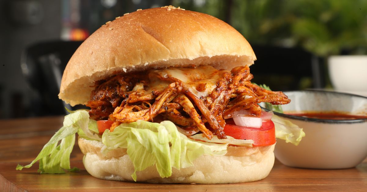 Slow Cooker Pulled Chicken