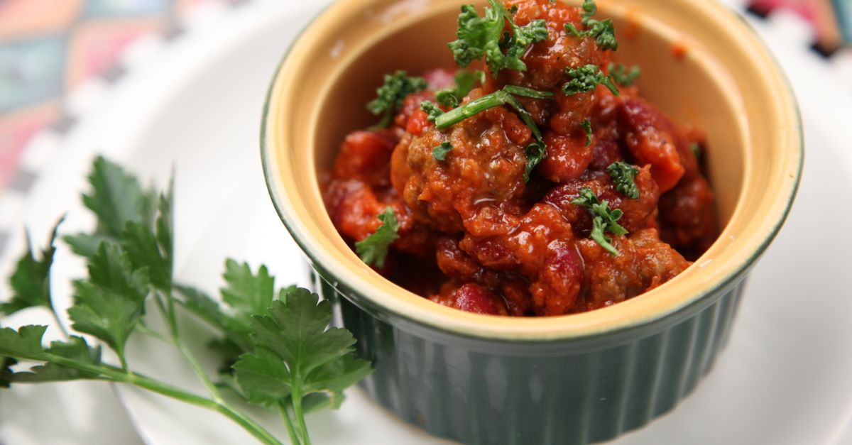 Slow Cooker Sausage and Bean Casserole