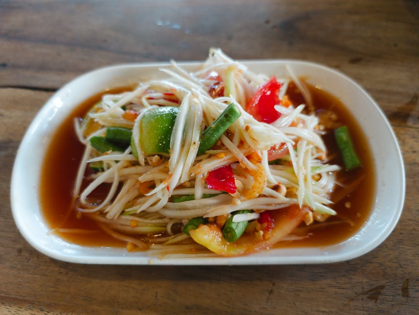 Som Tam (Green Papaya Salad)